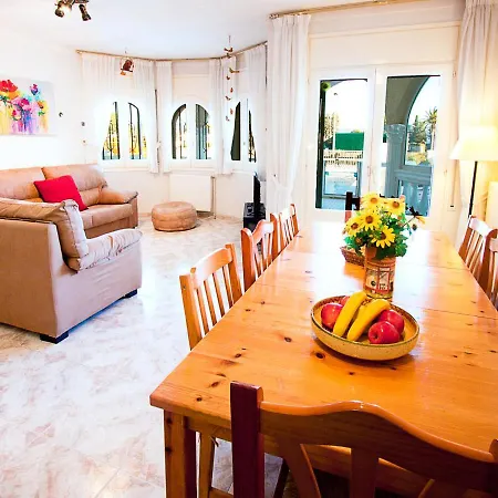 Requesens Canal Ferienhaus